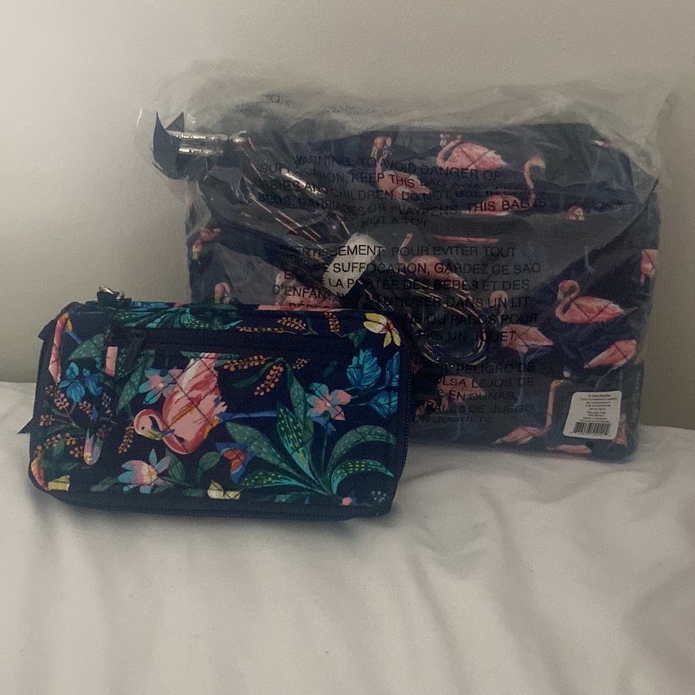 VERA BRADLEY Crossbody purse and smartphone wristlet